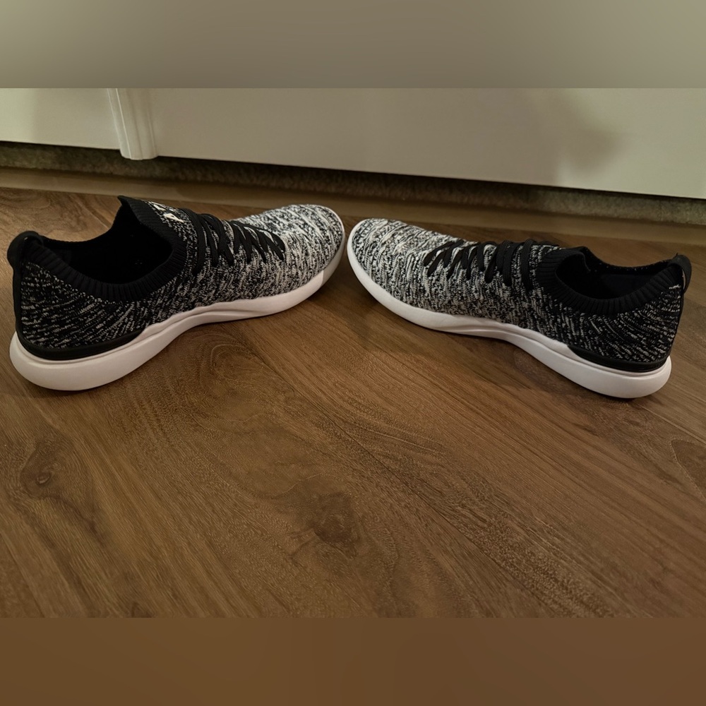 APL TechLoom Wave Sneakers - Picture 5 of 8